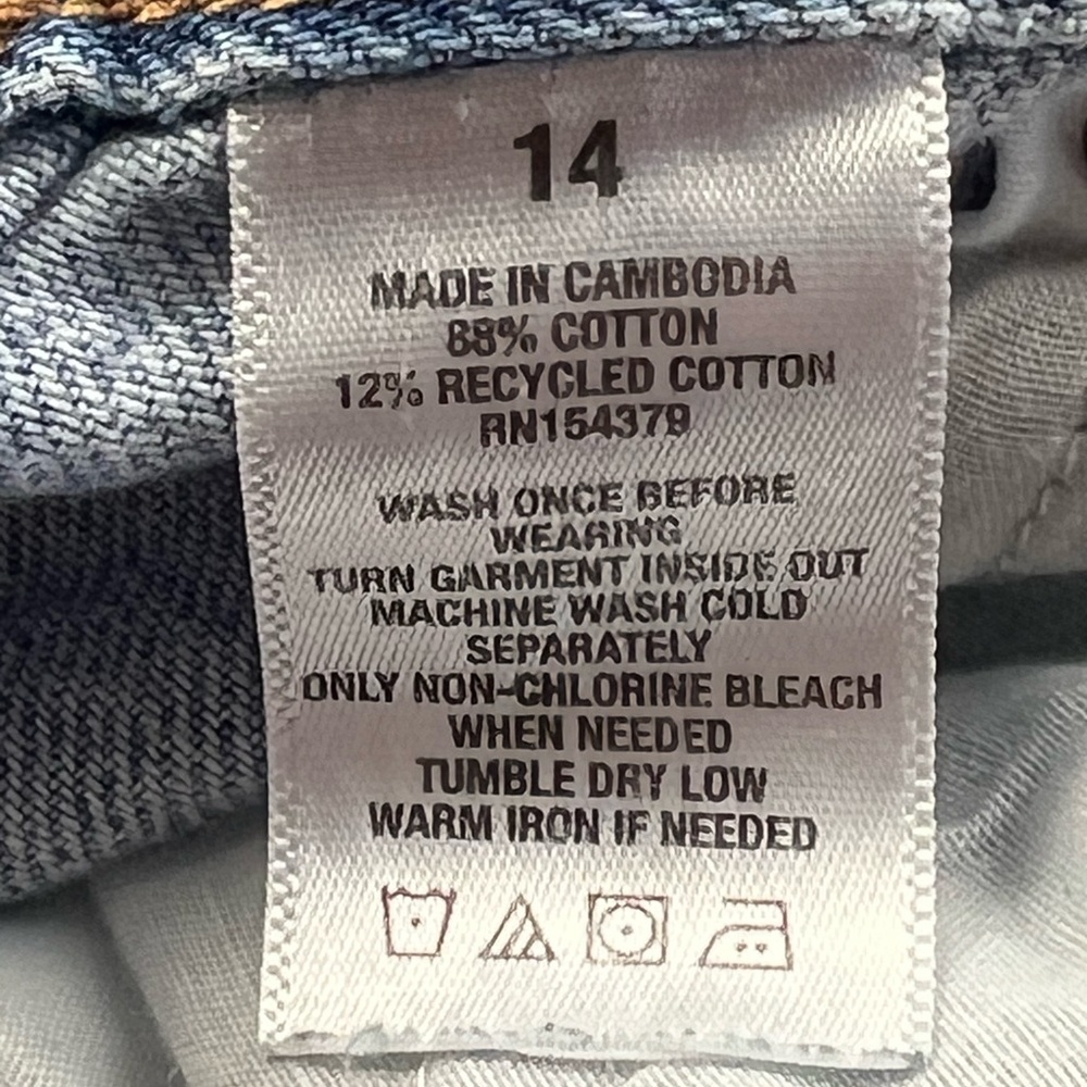 Aeropostale 90's High Rise cut-off Shorts Sz: 14 - Picture 8 of 8